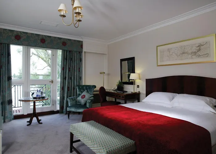 Macdonald Compleat Angler